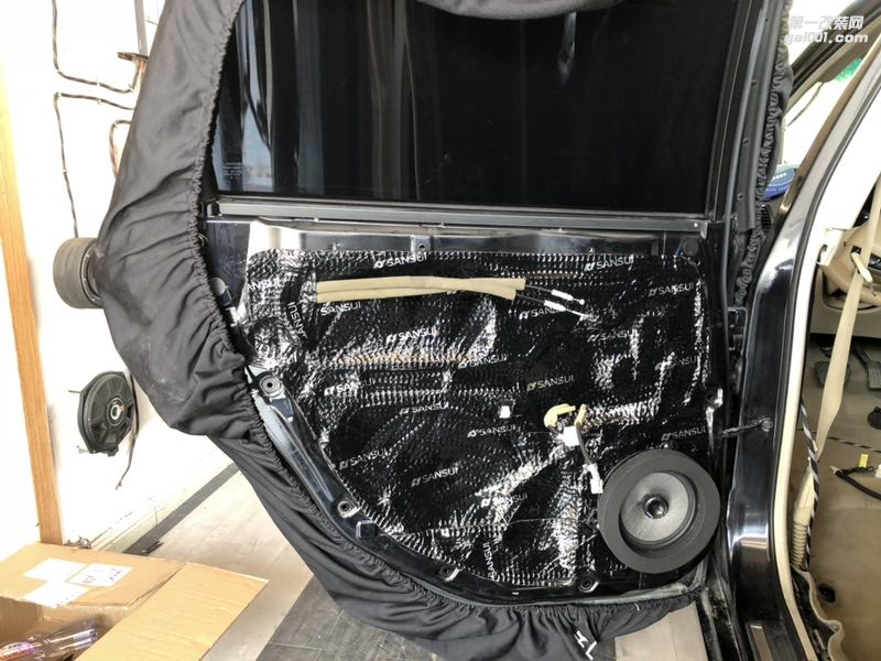 日產(chǎn)天籟全車隔音降噪音響改裝法國勁浪165AS3三分頻英國創(chuàng)世紀(jì)功放享受甜美人聲天籟之音汕頭市星悅汽車音響