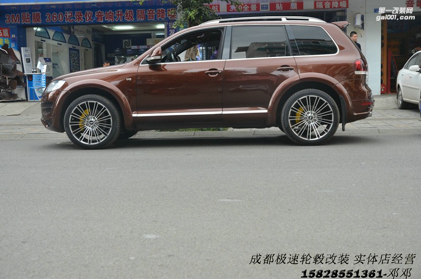 成都極速 大眾途銳定制21寸ABT款 鍛造輪轂裝車案例