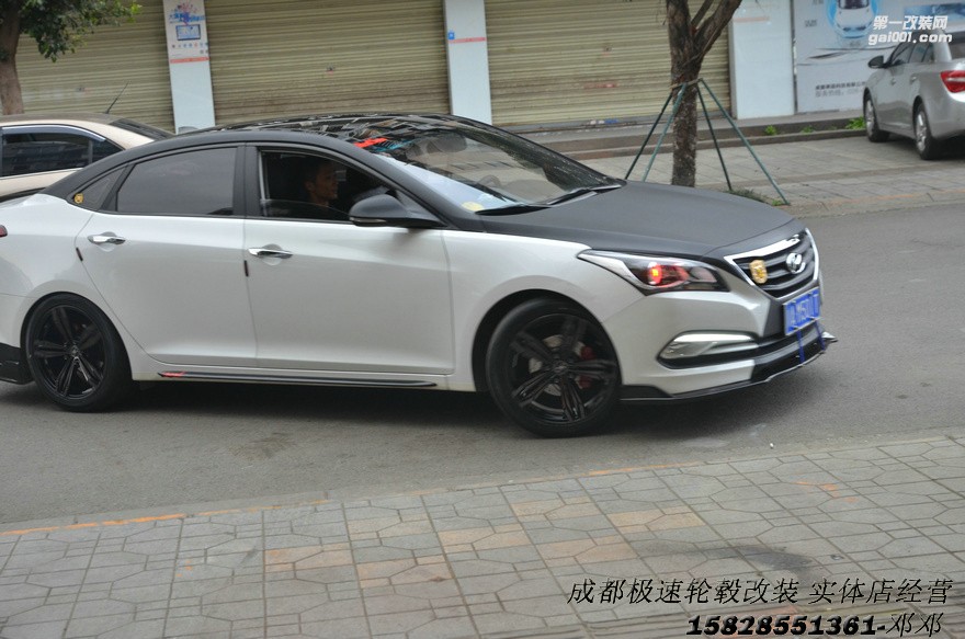 成都極速 現(xiàn)代名圖改裝18寸極速輪轂KX3269 裝車