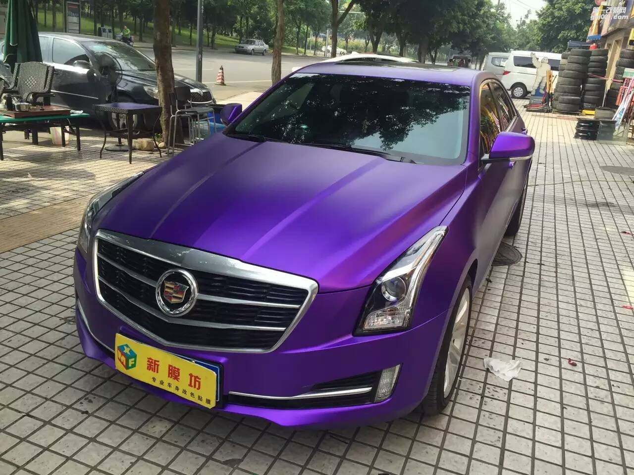 成都汽車貼膜改色凱迪拉克ATS全車改色貼膜金屬冰亞光紫