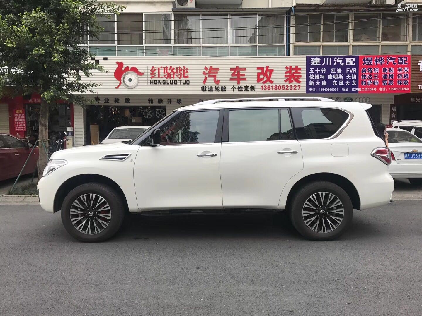 尼桑途樂(lè)升級(jí)改裝20寸輪轂 改裝輪轂輪胎