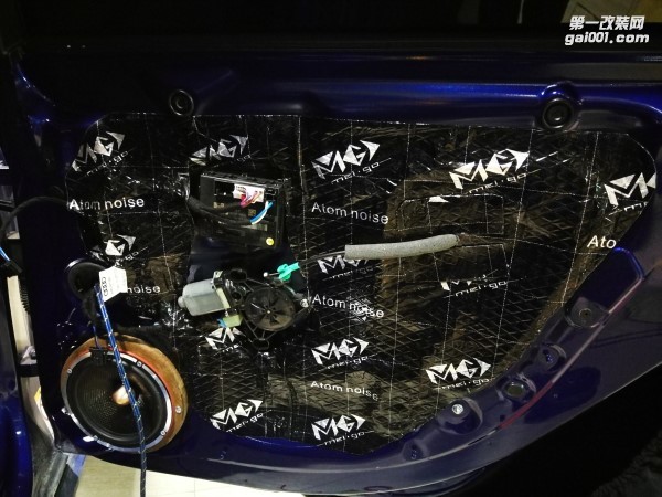 奧迪A4自買后忍無(wú)可忍 改裝汽車音響 提升駕駛樂(lè)趣 泉州山水汽車音響改裝