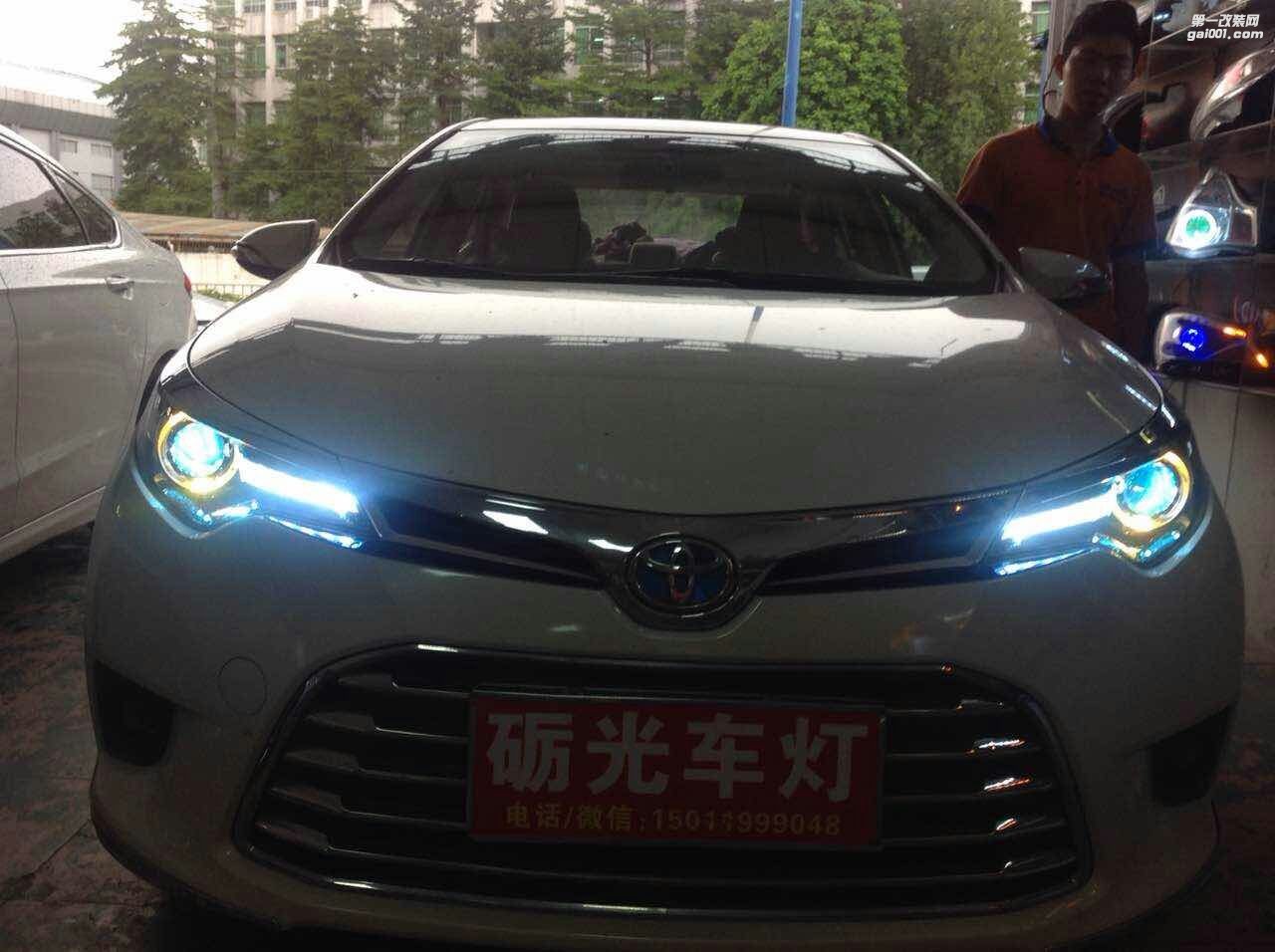廣州汽車改燈 豐田雷凌大燈升級(jí)海拉5雙光透鏡歐司朗套裝