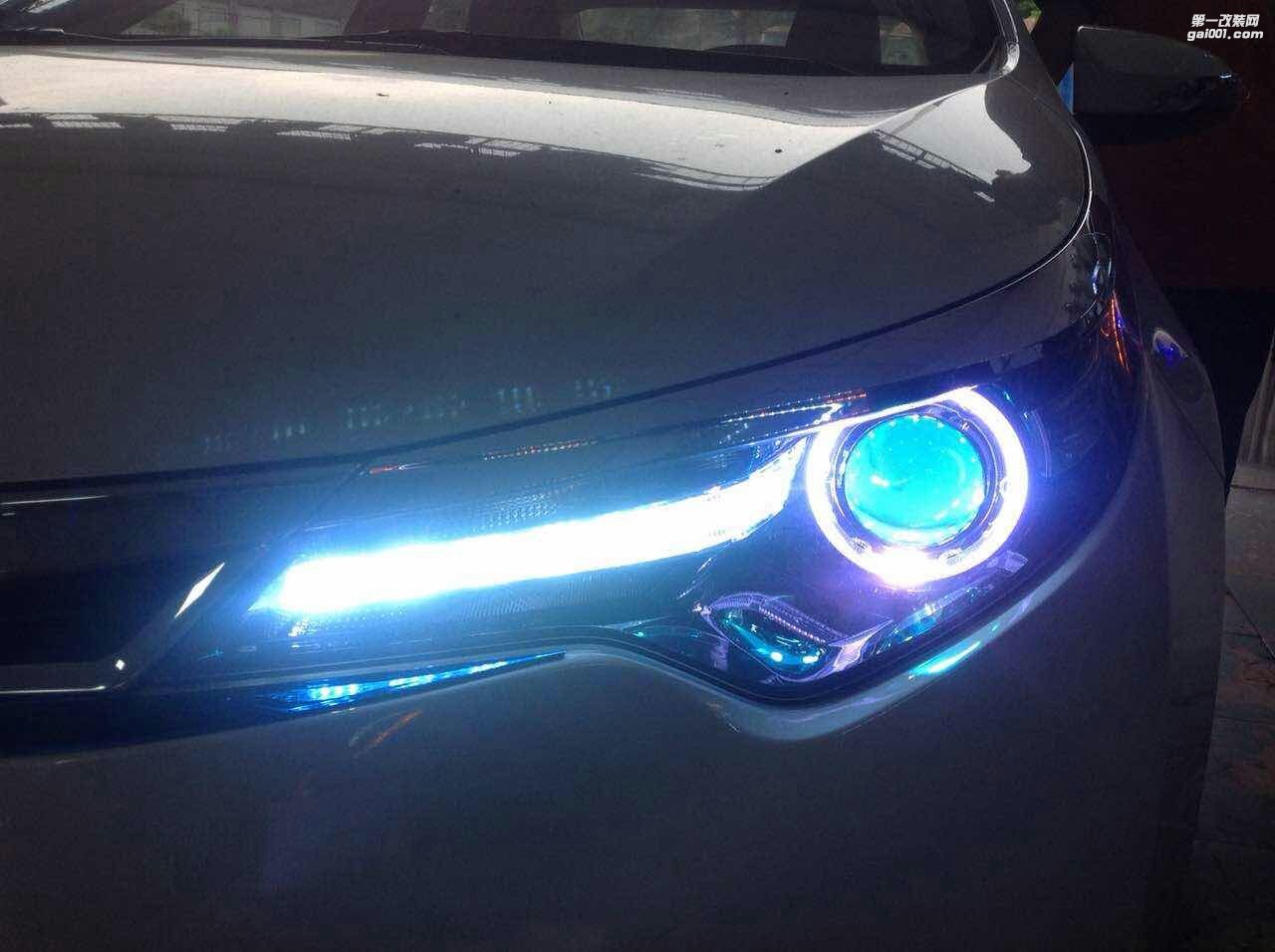 廣州汽車改燈 豐田雷凌大燈升級(jí)海拉5雙光透鏡歐司朗套裝