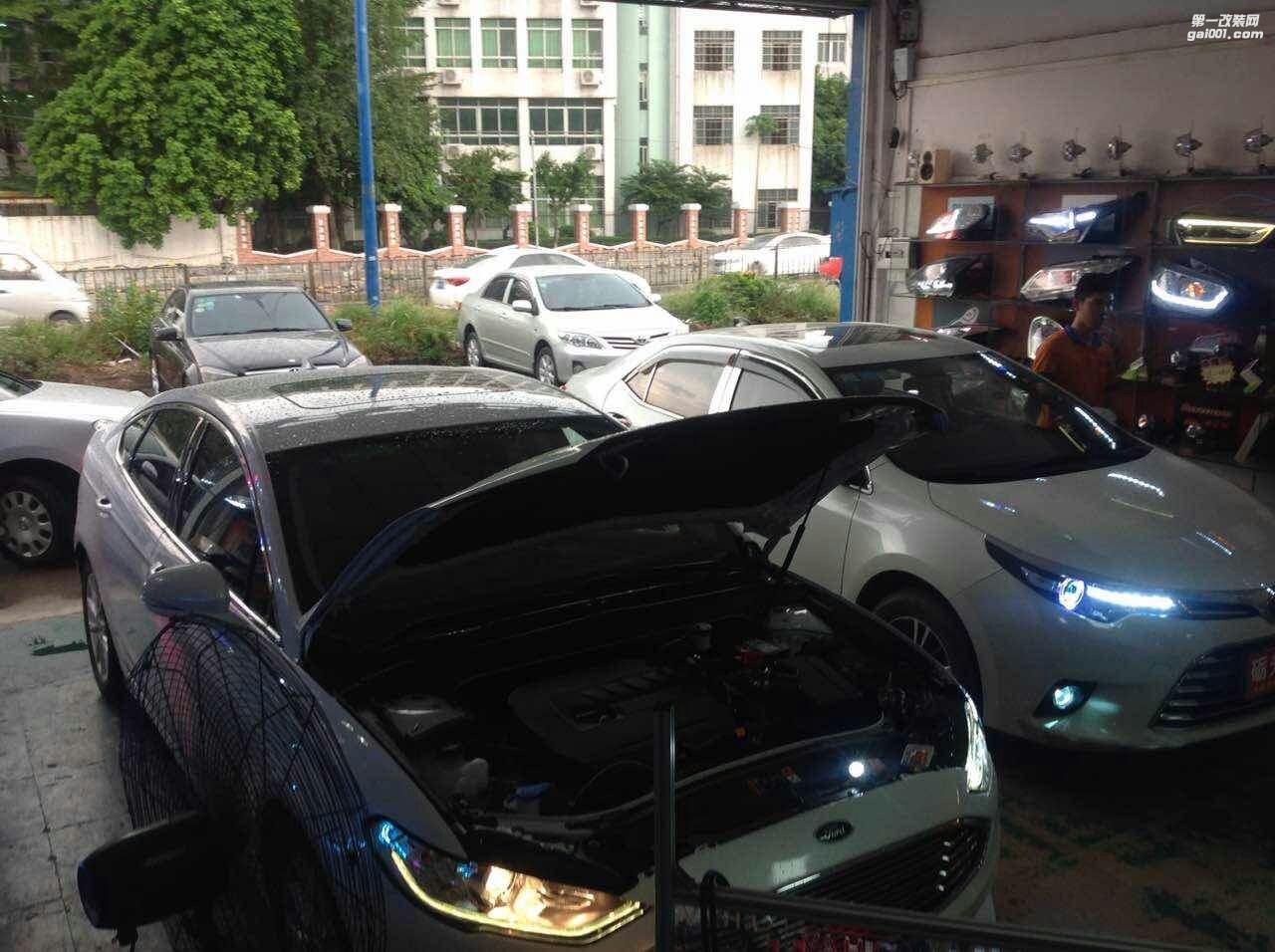 廣州汽車改燈 豐田雷凌大燈升級(jí)海拉5雙光透鏡歐司朗套裝