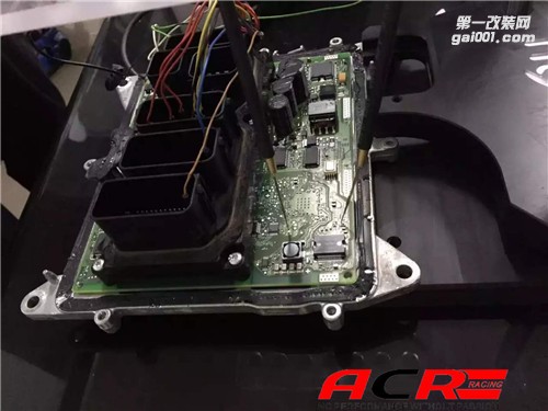 【超新星】寶馬525Li 2.0T 刷ecu動力升級 感受別樣城市風！