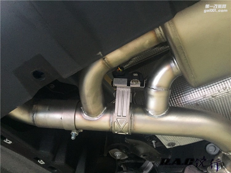 成都銳行-阿爾法羅密歐giulia改裝中尾段閥門排氣限量版后唇