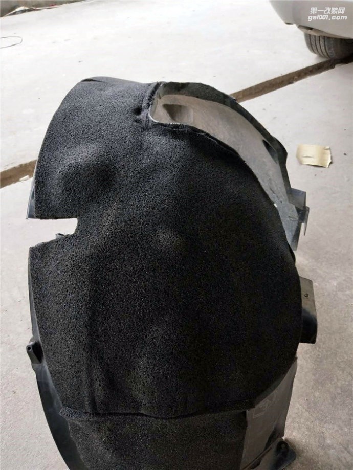 武漢奔馳SMART全車STP隔音施工介紹