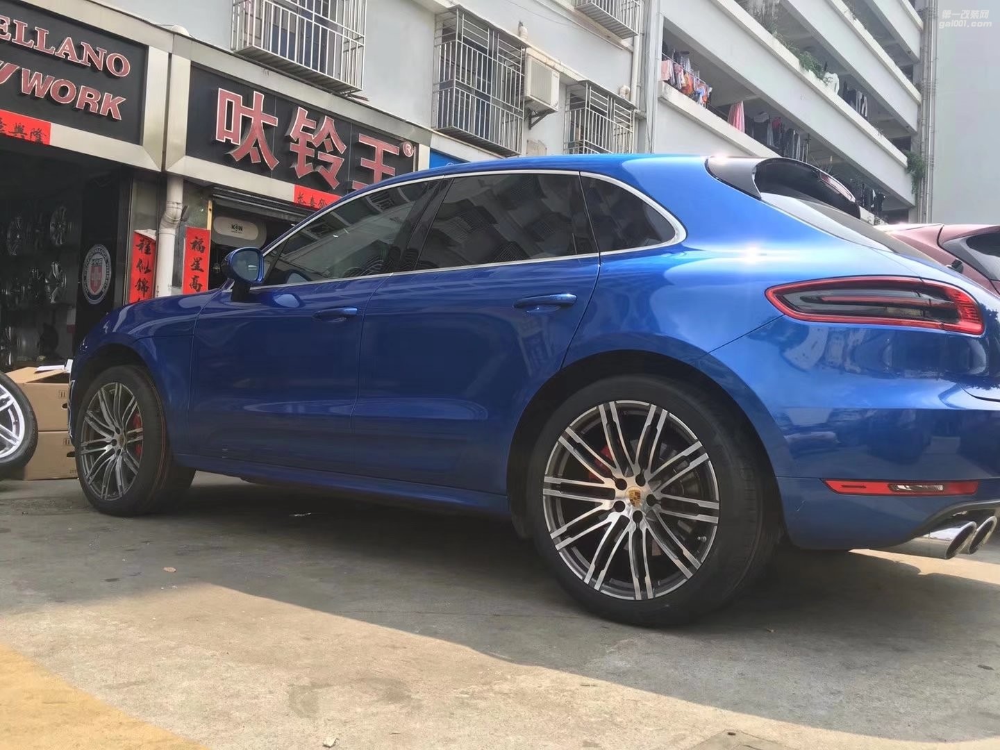 Macan 換 原裝 全新 鏡面鍛造 21寸 完工！