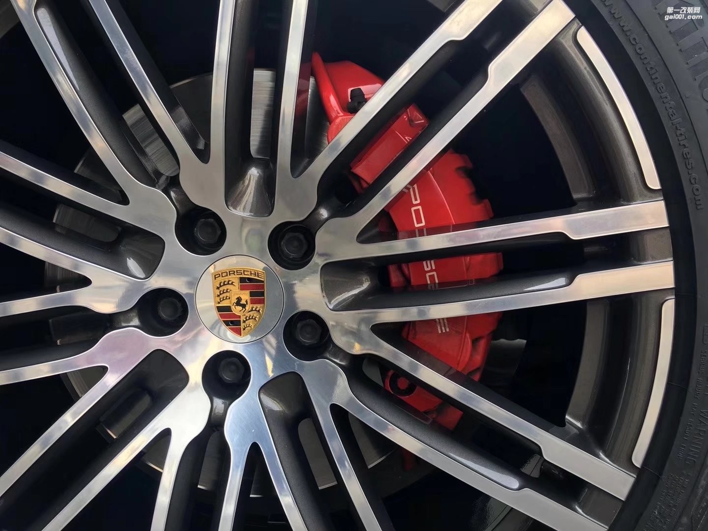 Macan 換 原裝 全新 鏡面鍛造 21寸 完工！