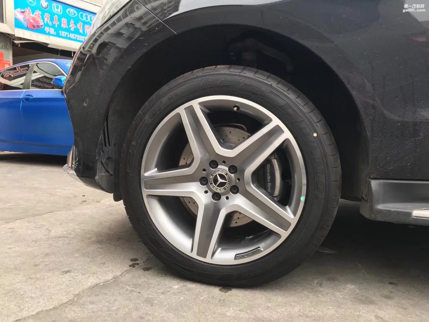 奔馳，換 原 裝 20寸 AMG 完工！