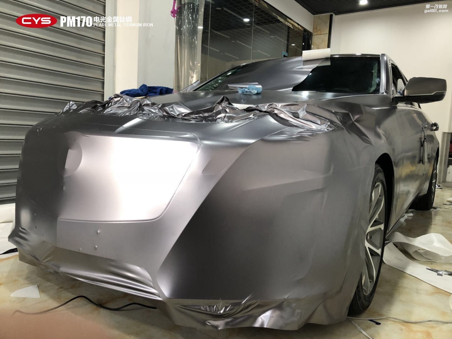 成都靚車會青羊店凱迪拉克CTS電光金屬鈦鋼汽車改色貼膜