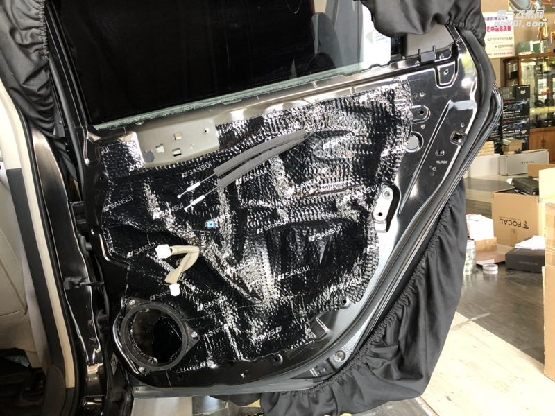 日產(chǎn)軒逸與音樂(lè)同行汕頭市星悅汽車音響具有性價(jià)比的汽車音響入門改裝升級(jí)意大利赫茲四門隔音降噪