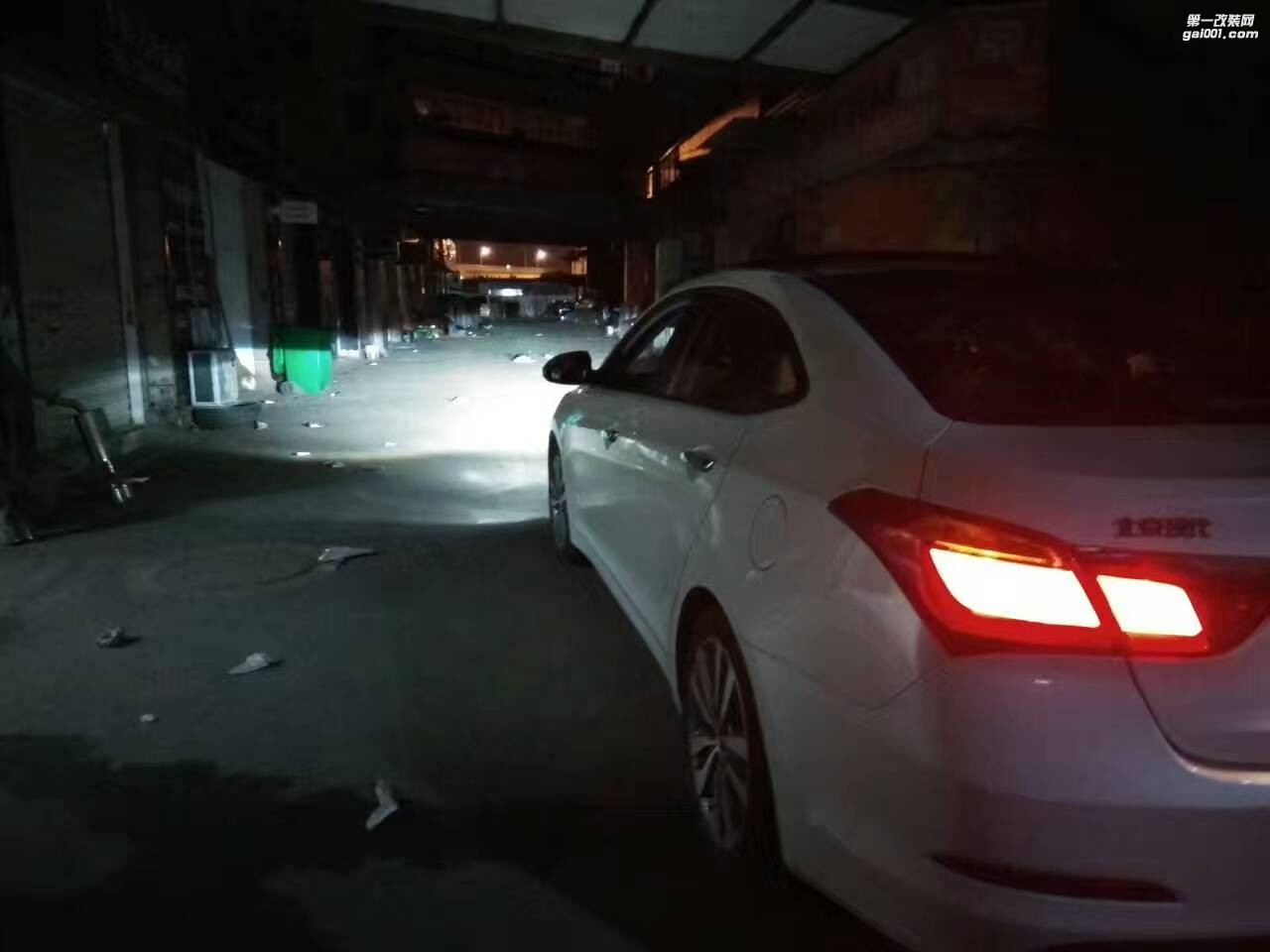昆山名圖改燈