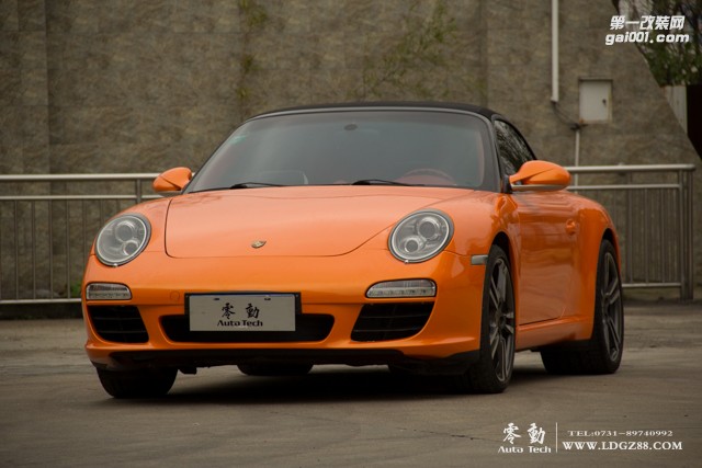 保時捷911全車香金橙貼膜改色-長沙專業(yè)貼膜去哪里
