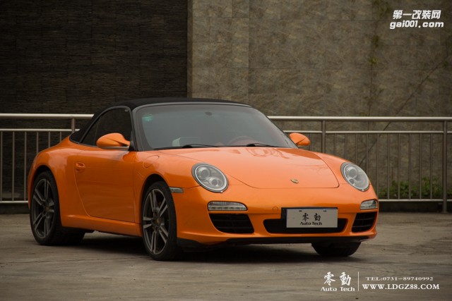 保時捷911全車香金橙貼膜改色-長沙專業(yè)貼膜去哪里