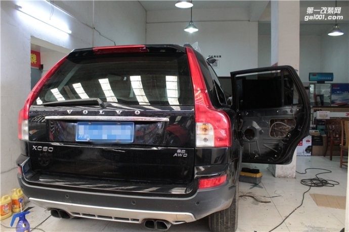 武漢沃爾沃XC90汽車(chē)音響升級(jí)德國(guó)伊頓三分頻
