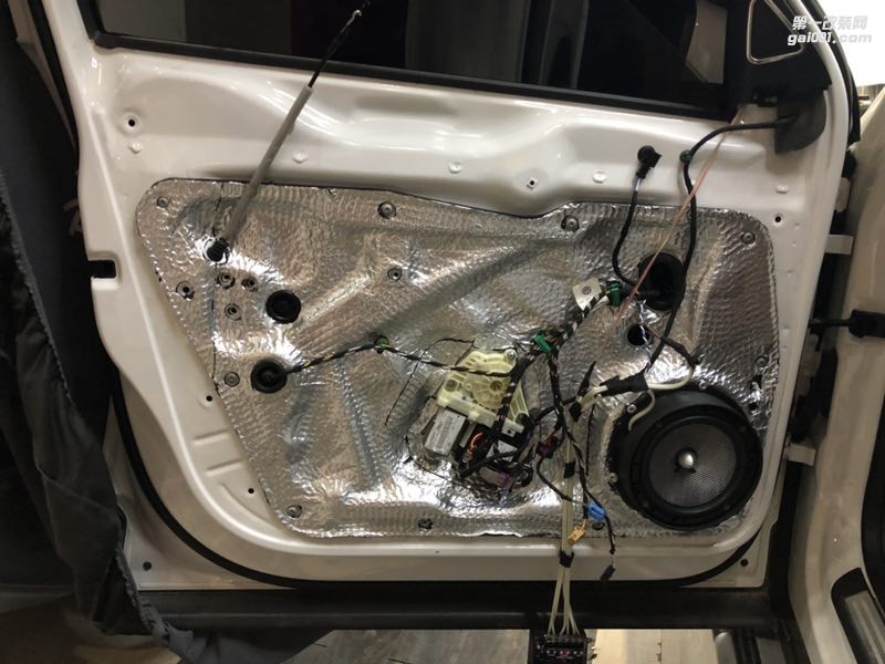 大眾途觀升級STEG史泰格隔音降噪音響改裝法國勁浪喇叭側耳傾聽音質飽滿通透汕頭市星悅汽車音響