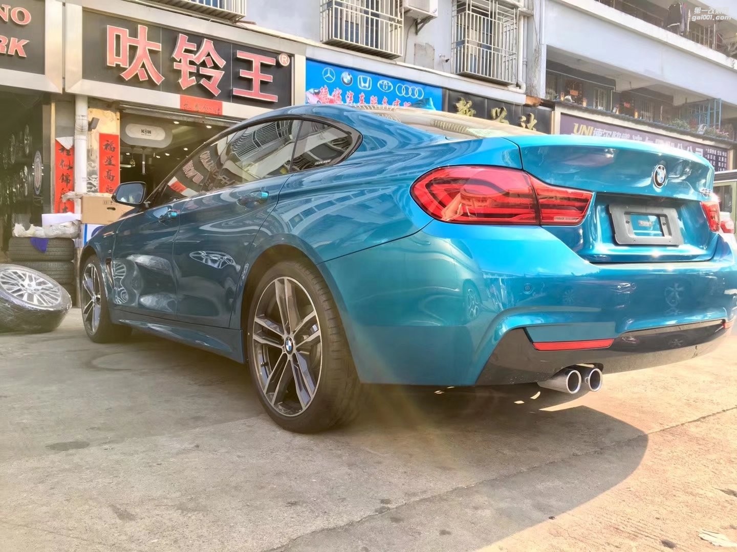 寶馬，換 原裝19寸完工！ ????