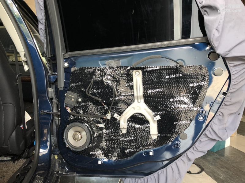 汕頭市專業(yè)改裝福特汽車音響改裝隔音降噪福特金牛座四門隔音降噪音響改裝意大利赫茲汕頭市星悅汽車音響