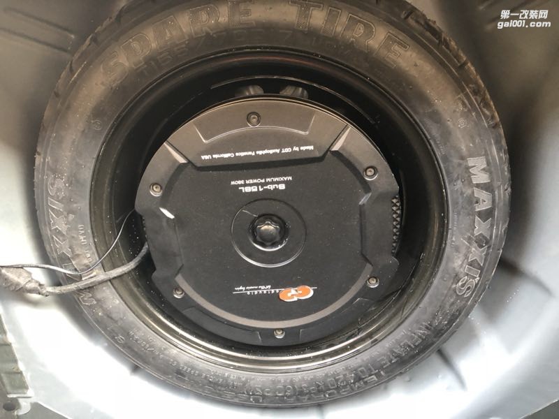 汕頭市專業(yè)改裝福特汽車音響改裝隔音降噪福特金牛座四門隔音降噪音響改裝意大利赫茲汕頭市星悅汽車音響