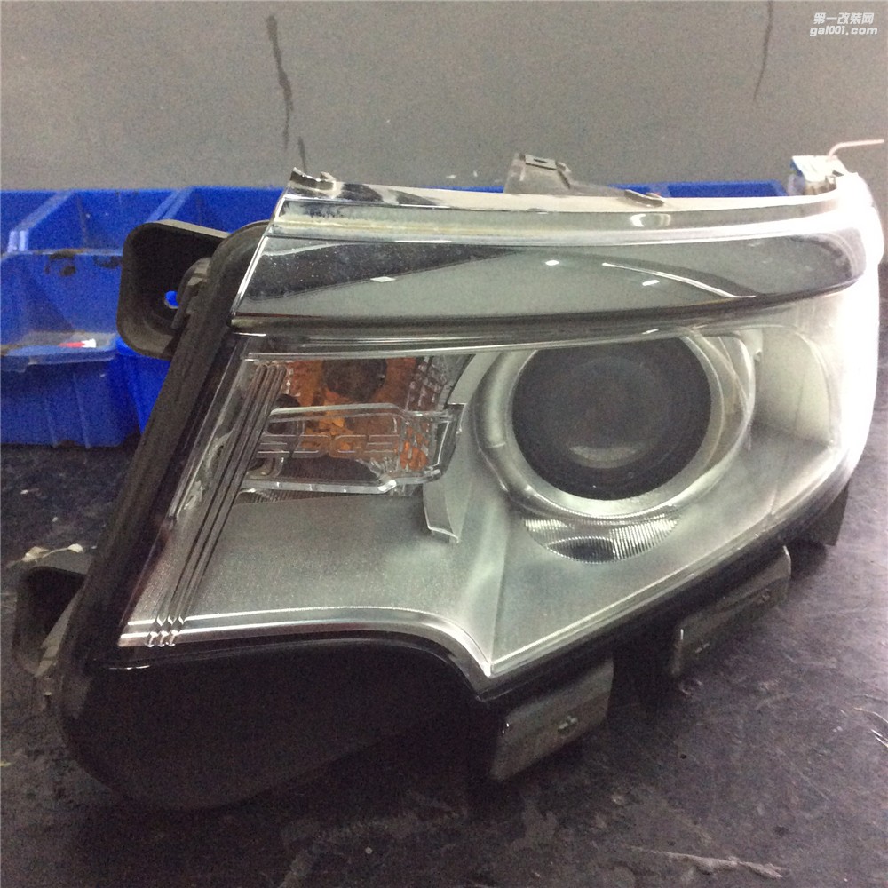 十堰福特銳志燈光改裝氙氣大燈 十堰前沿車改
