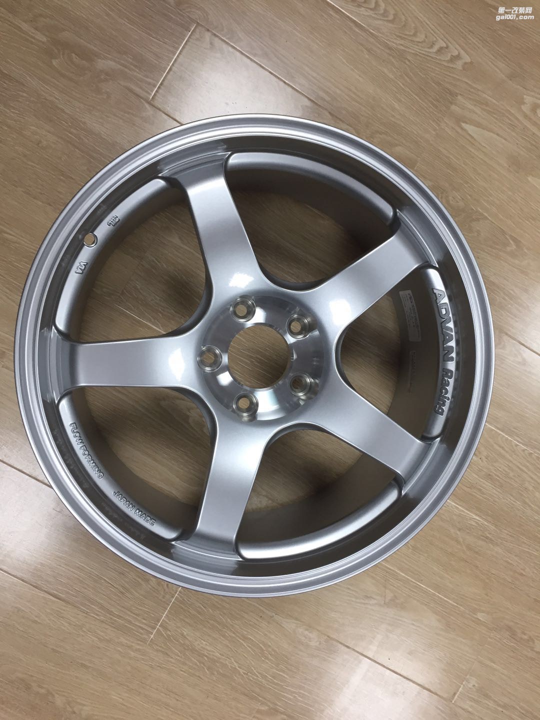 ADVAN GT3 旋壓版 ADVAN GT 18寸 5x112