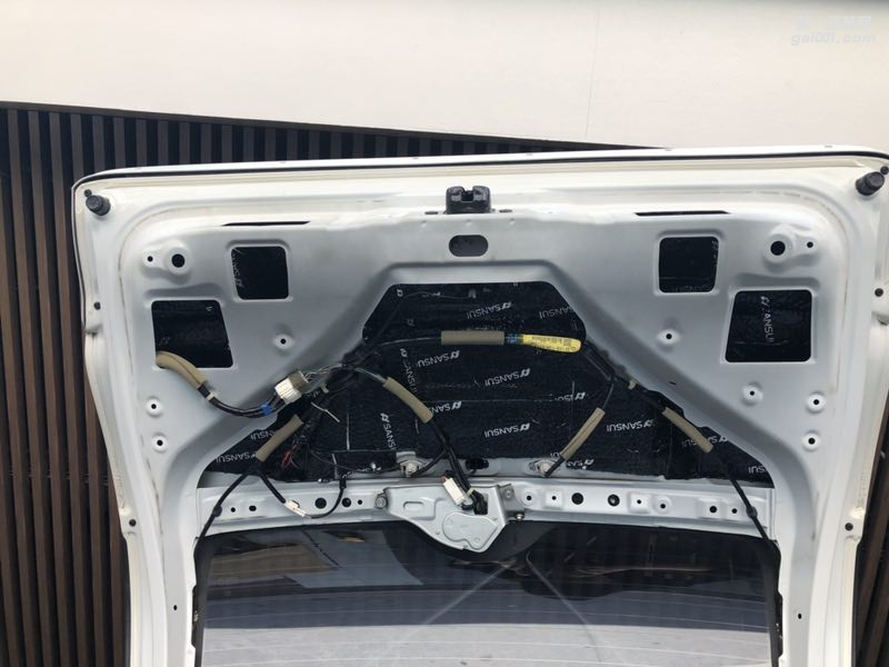 汕頭本田CRV全車隔音降噪跟噪音說拜拜當(dāng)CRV遇上星悅音響套餐而是新的體驗汕頭市星悅汽車音響改裝