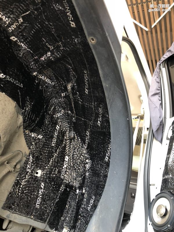 汕頭本田CRV全車隔音降噪跟噪音說拜拜當(dāng)CRV遇上星悅音響套餐而是新的體驗汕頭市星悅汽車音響改裝