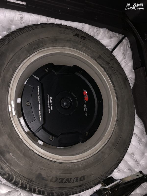 汕頭本田CRV全車隔音降噪跟噪音說拜拜當(dāng)CRV遇上星悅音響套餐而是新的體驗汕頭市星悅汽車音響改裝