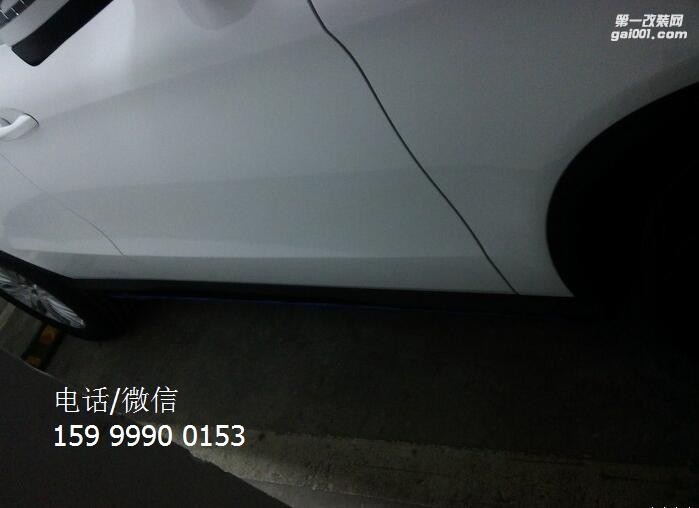 奔馳GLE加裝電動(dòng)踏板，終于可以輕松自在地上下車了！