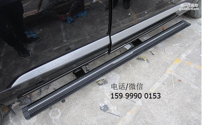 奧迪Q7加裝電動(dòng)踏板，拉風(fēng)又方便，值得你擁有！