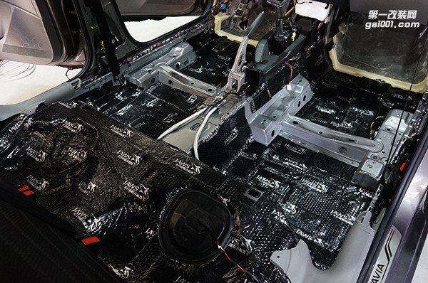 重慶斯柯達明銳全車大白鯊隔音