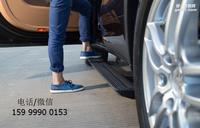 保時(shí)捷卡宴加裝電動(dòng)踏板，原來(lái)這么完美！