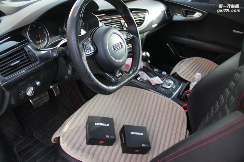 大宇車迷站 奧迪RS7改裝BERGER紅色安全帶