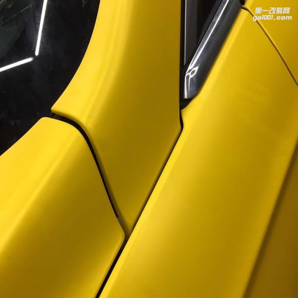 十堰車身改色福特電光黃改色膜 案例