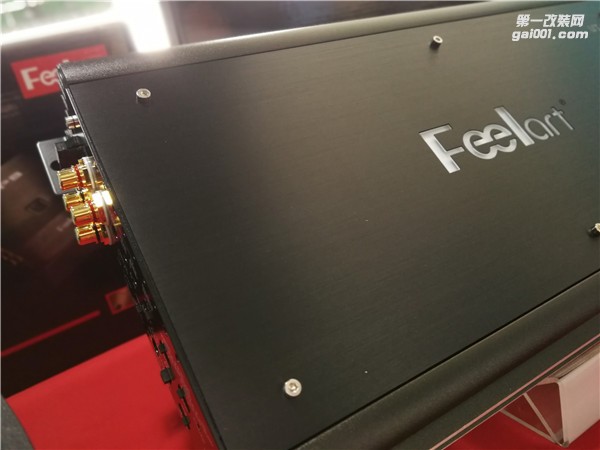 彩虹之聲伴隨圣駕 福特金牛座音響改裝升級 泉州山水汽車音響改裝