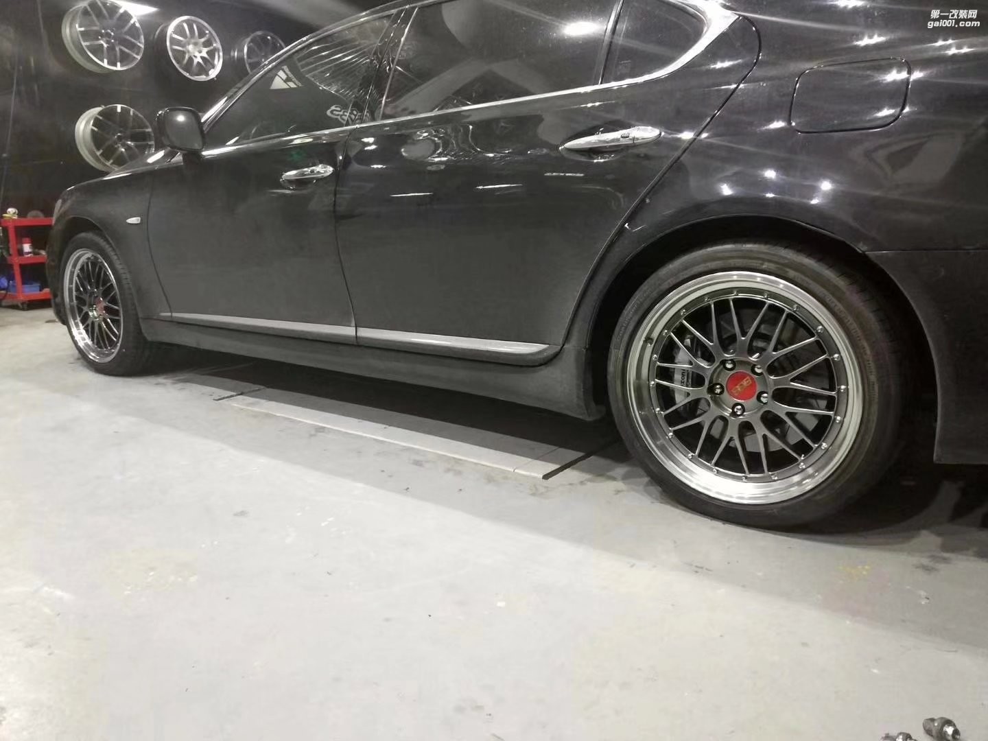 雷克薩斯，換 BBS LM  20寸 完 工！