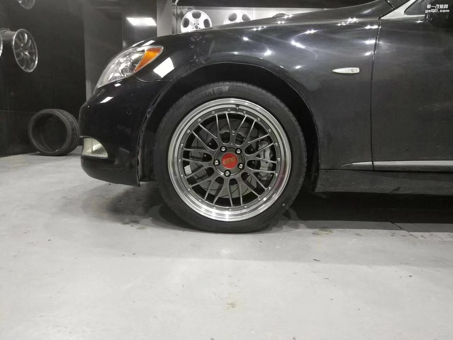 雷克薩斯，換 BBS LM  20寸 完 工！