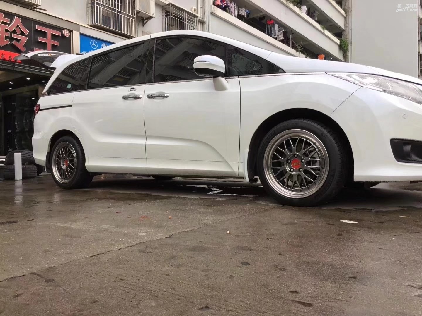 奧德賽， 換 18寸 BBS LM  ,PRODRIVE 完 工！