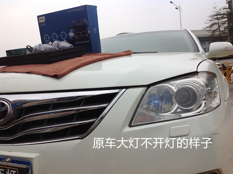 廣州汽車(chē)改燈 豐田凱美瑞大燈升級(jí)海拉5雙光透鏡飛利浦氙氣套餐