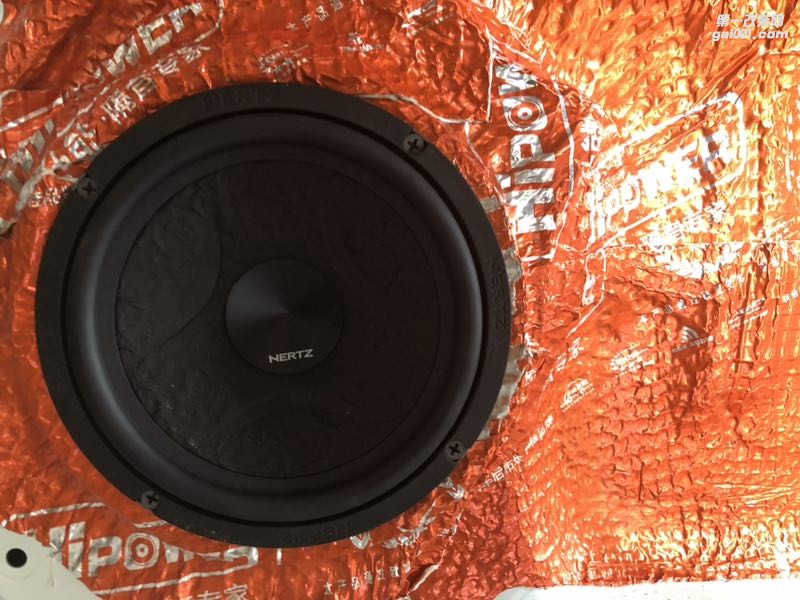 汕頭市汽車音響改裝豐田普拉多霸道升級四門勁能隔音改裝意大利赫茲三分頻非一般的樂享汕頭市星悅汽車音響