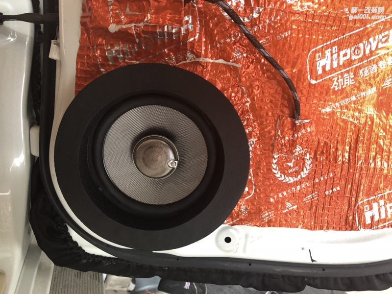 汕頭市汽車音響改裝豐田普拉多霸道升級四門勁能隔音改裝意大利赫茲三分頻非一般的樂享汕頭市星悅汽車音響
