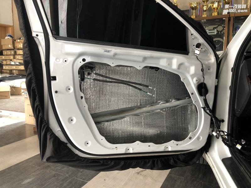 汕頭起亞K4音響改裝升級史泰格隔音改裝這套意大利赫茲音響才應該是你的真愛汕頭星悅汽車音響