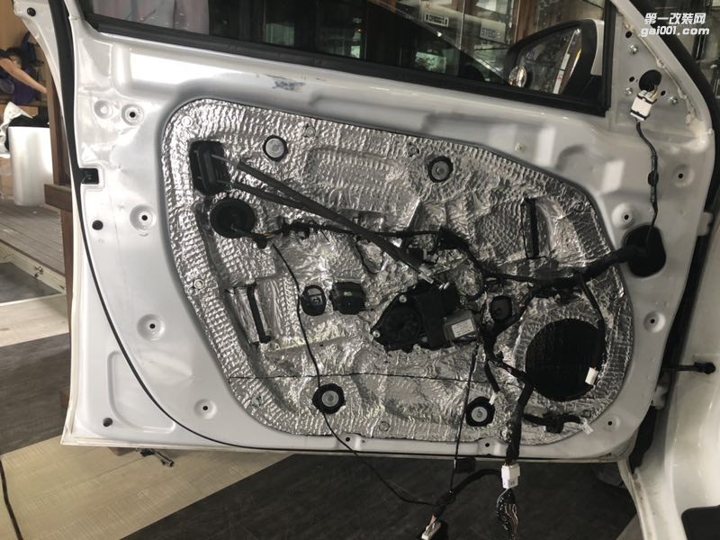 汕頭起亞K4音響改裝升級史泰格隔音改裝這套意大利赫茲音響才應該是你的真愛汕頭星悅汽車音響