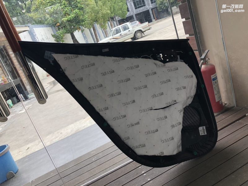 汕頭起亞K4音響改裝升級史泰格隔音改裝這套意大利赫茲音響才應該是你的真愛汕頭星悅汽車音響