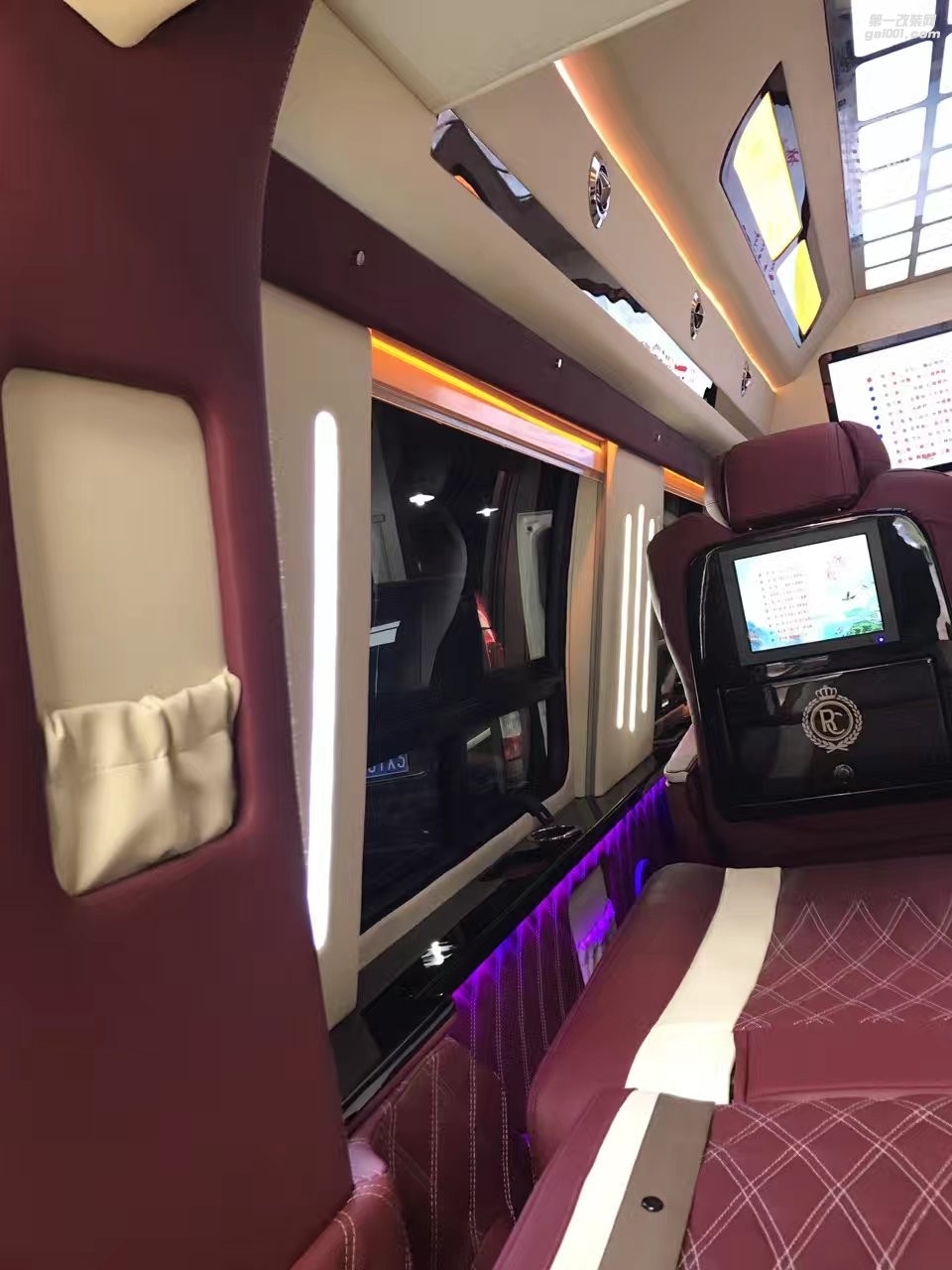 大通g10v80電動(dòng)門航空按摩座椅改裝