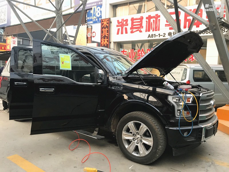 福特猛禽內(nèi)飾航空座椅改裝/鄭州車時尚內(nèi)飾改裝