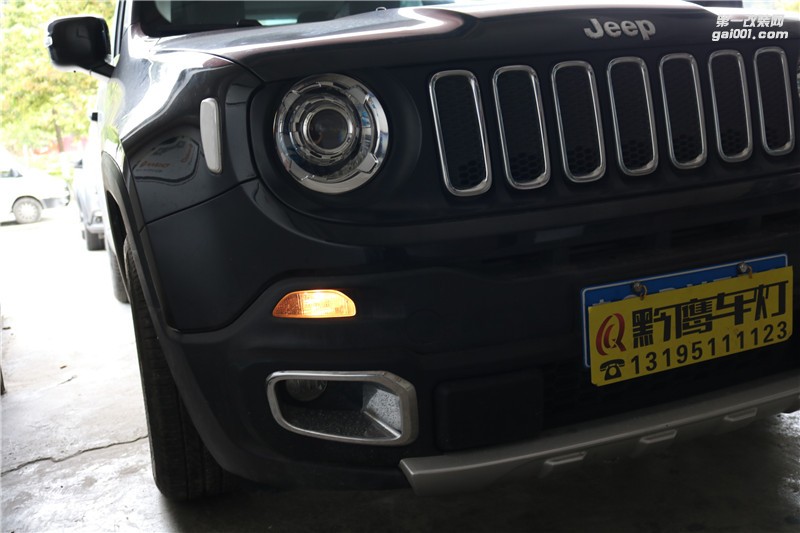 【JEEP】自由俠大燈改LED雙光透鏡 貴陽(yáng)自由俠燈光改裝米石全LED智能雙光透鏡