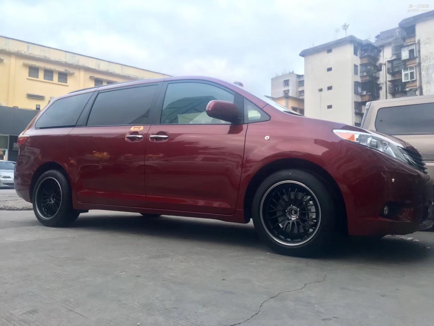 豐田，裝 RAYS  C345 完 工！
